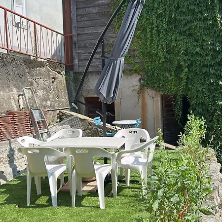 Daire Entier Montrö